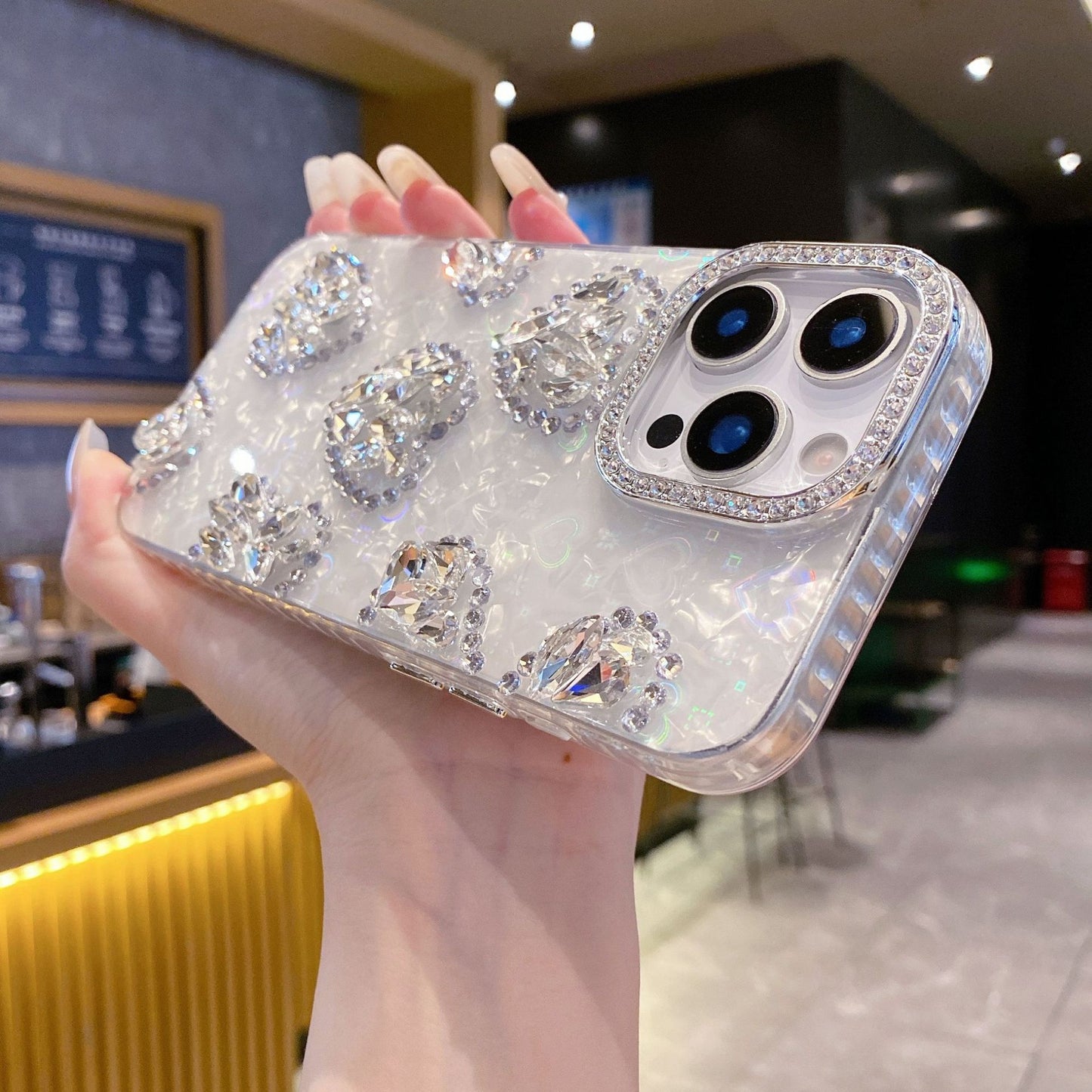 DIY Rhinestone Heart Apple Phone Case