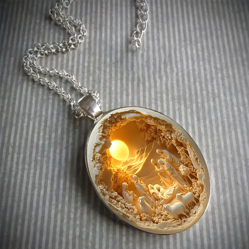 Oval Glass Alloy Pendant Necklace