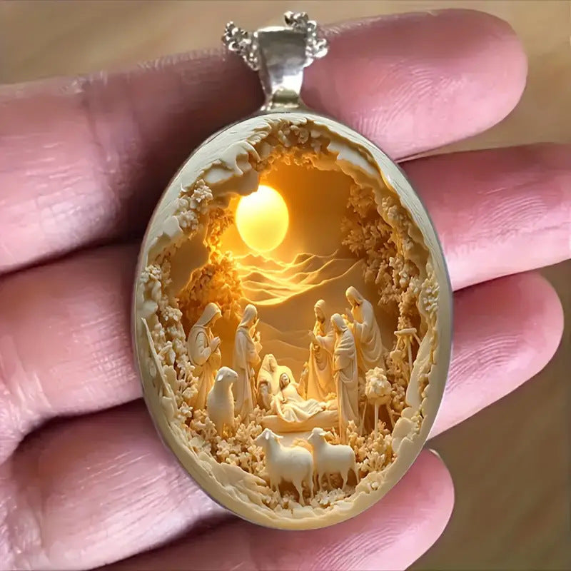 Oval Glass Alloy Pendant Necklace