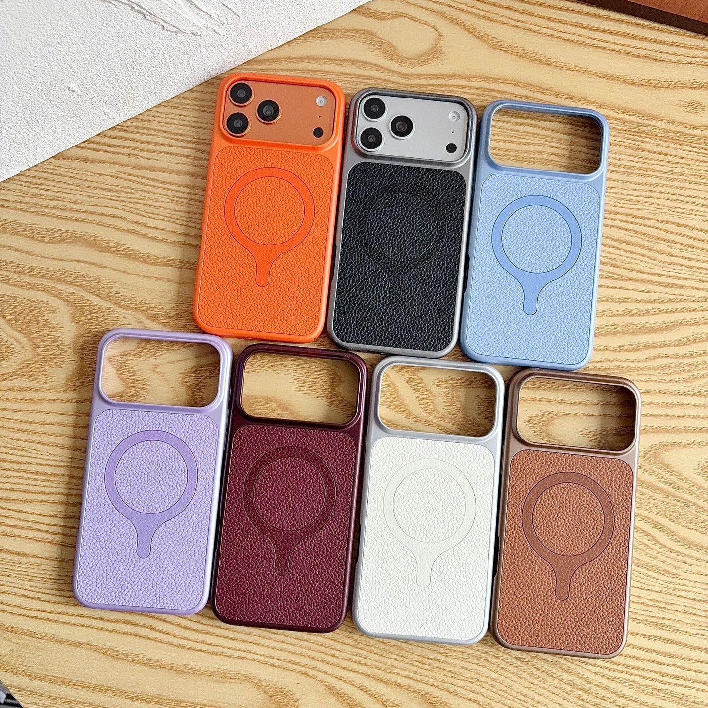 Racket-shaped magnetic leather-textured Apple phone case