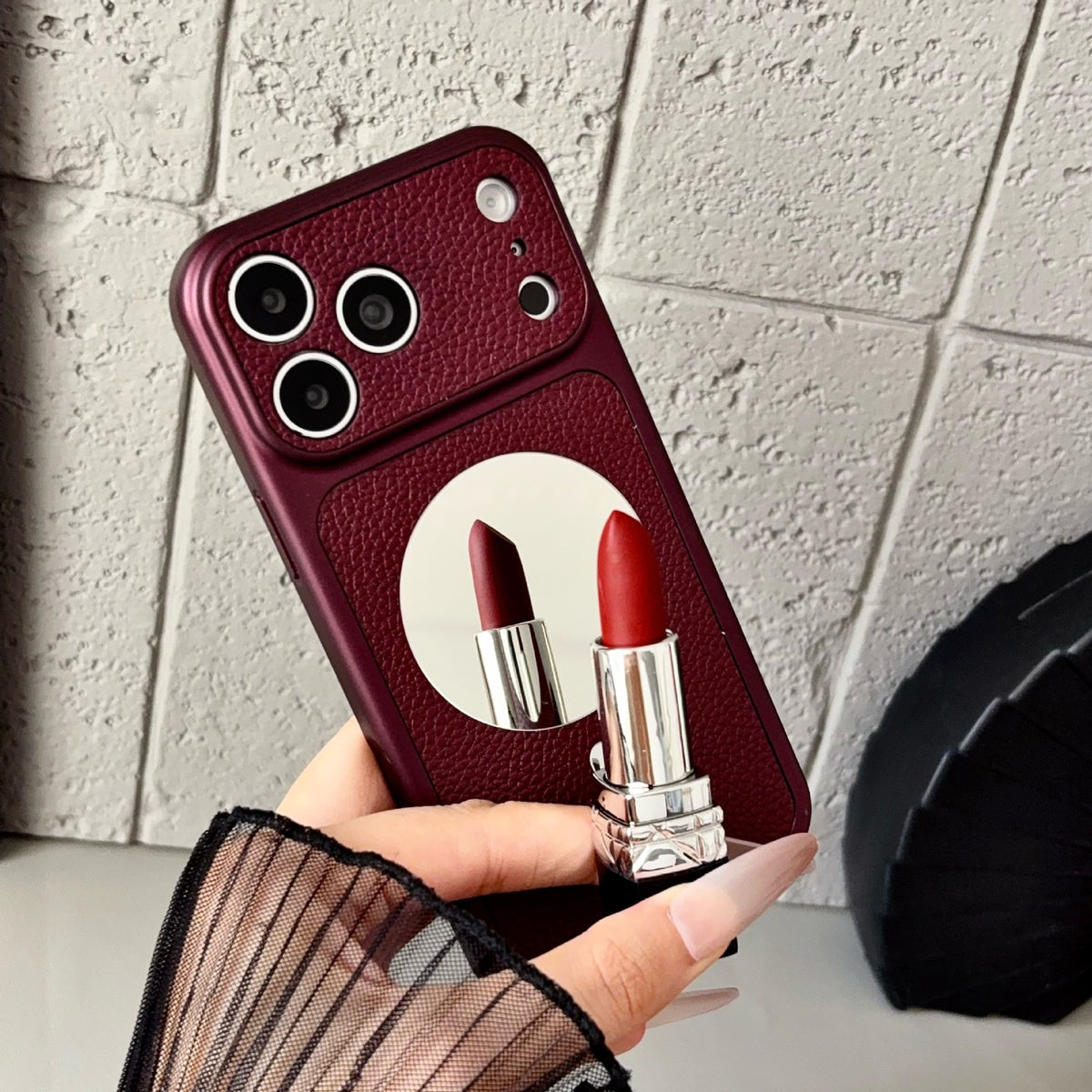 Lychee-textured mirror magnetic Apple phone case