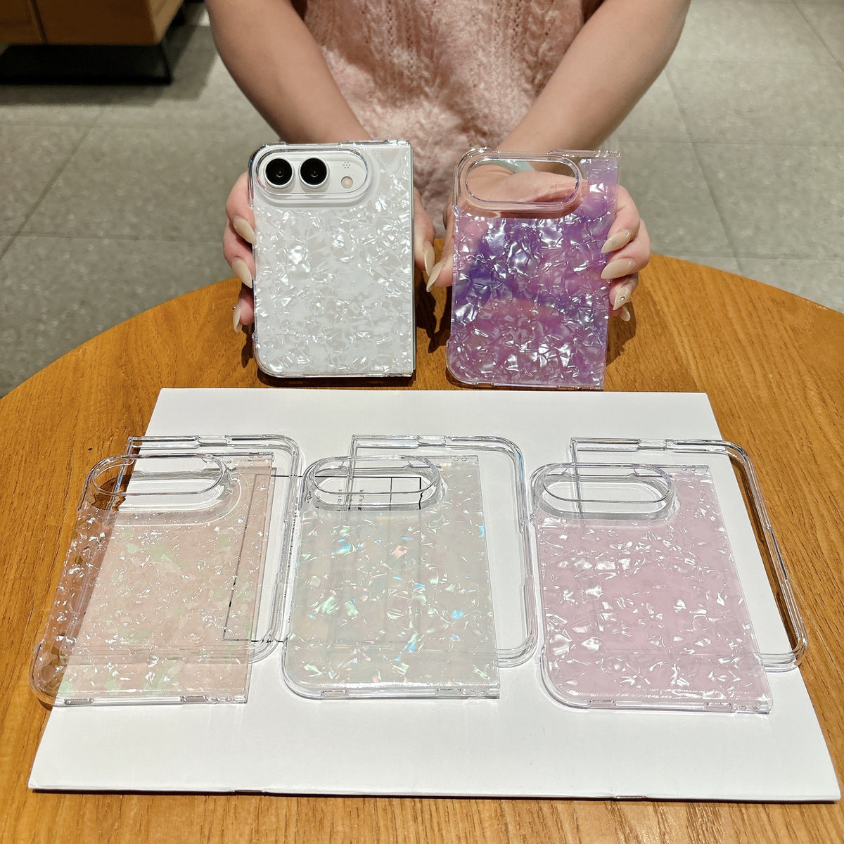 Luxury and stylish shell-patterned iPhone Duo phone case