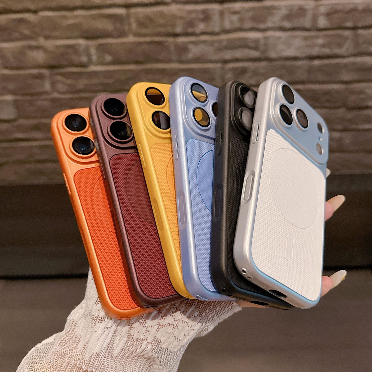 Premium Diamond Pattern Magnetic Large Window Apple Phone Case