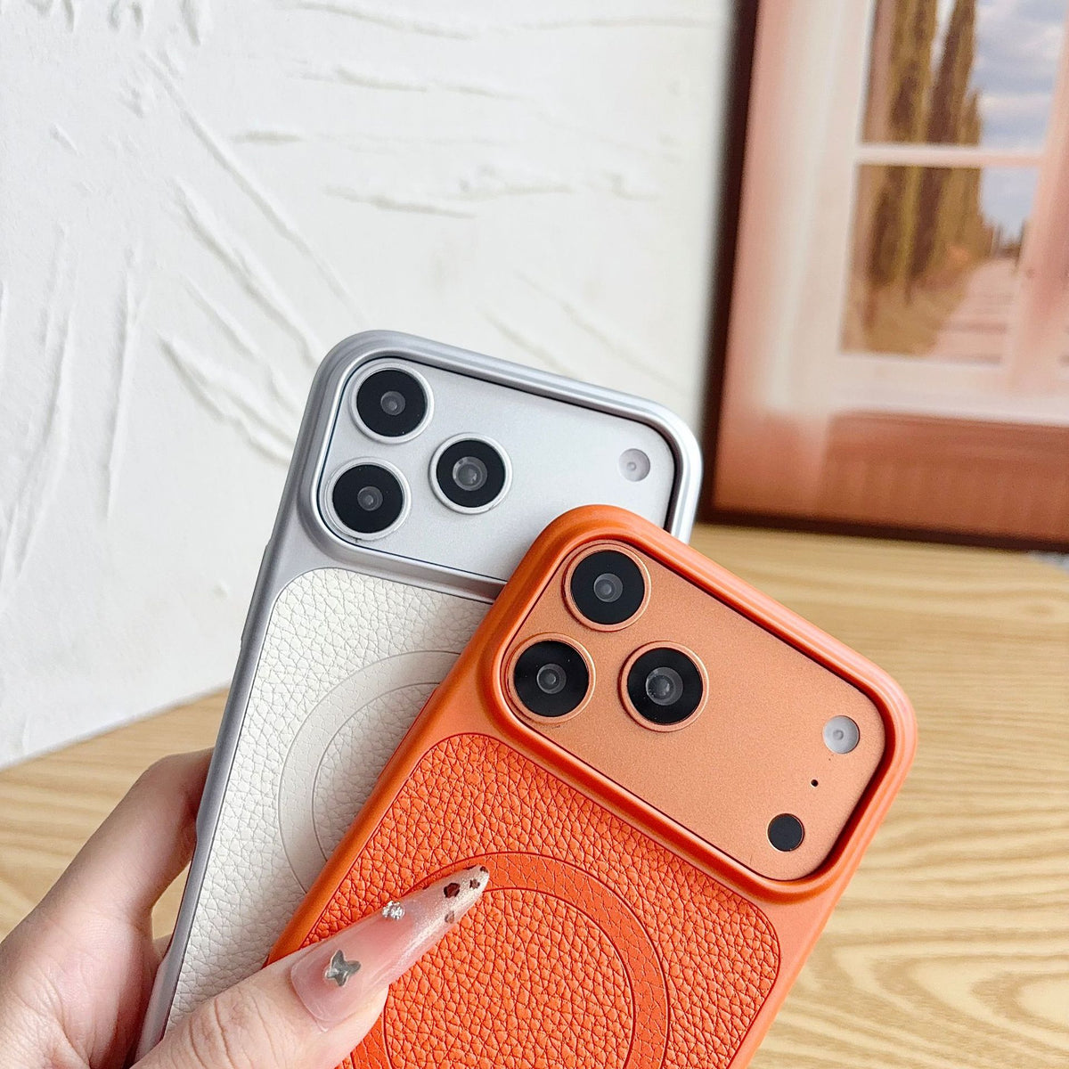 Racket-shaped magnetic leather-textured Apple phone case