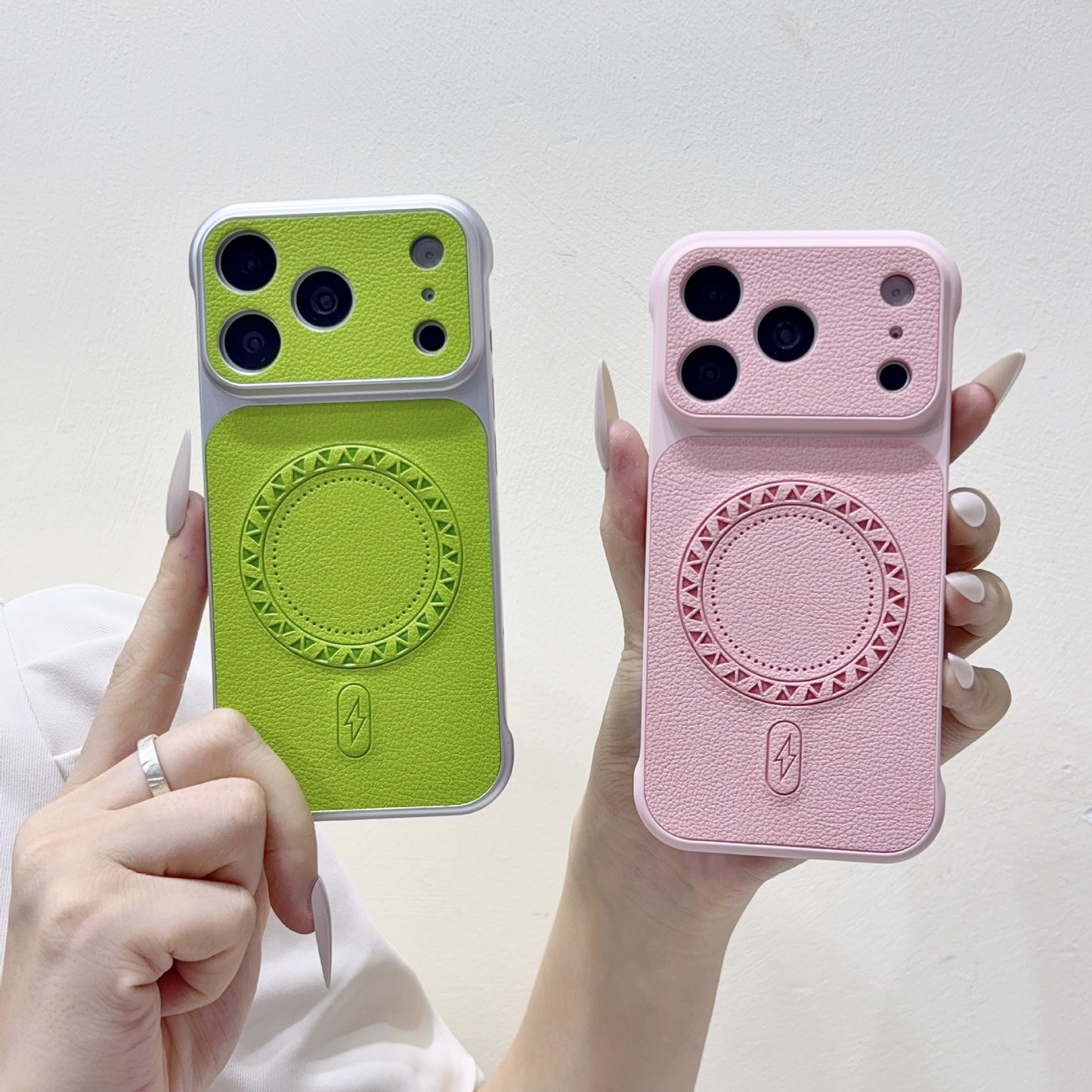 Lychee-patterned frameless magnetic Apple phone case