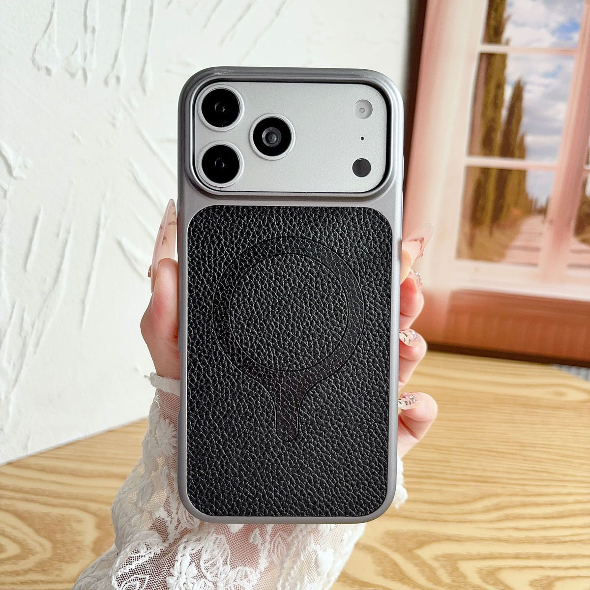 Racket-shaped magnetic leather-textured Apple phone case