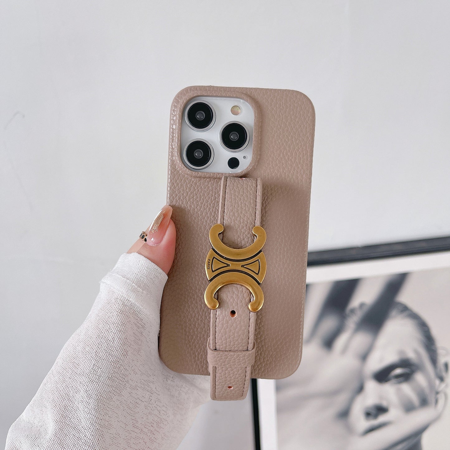 Litchi-texture pearl wrist-strap iPhone case