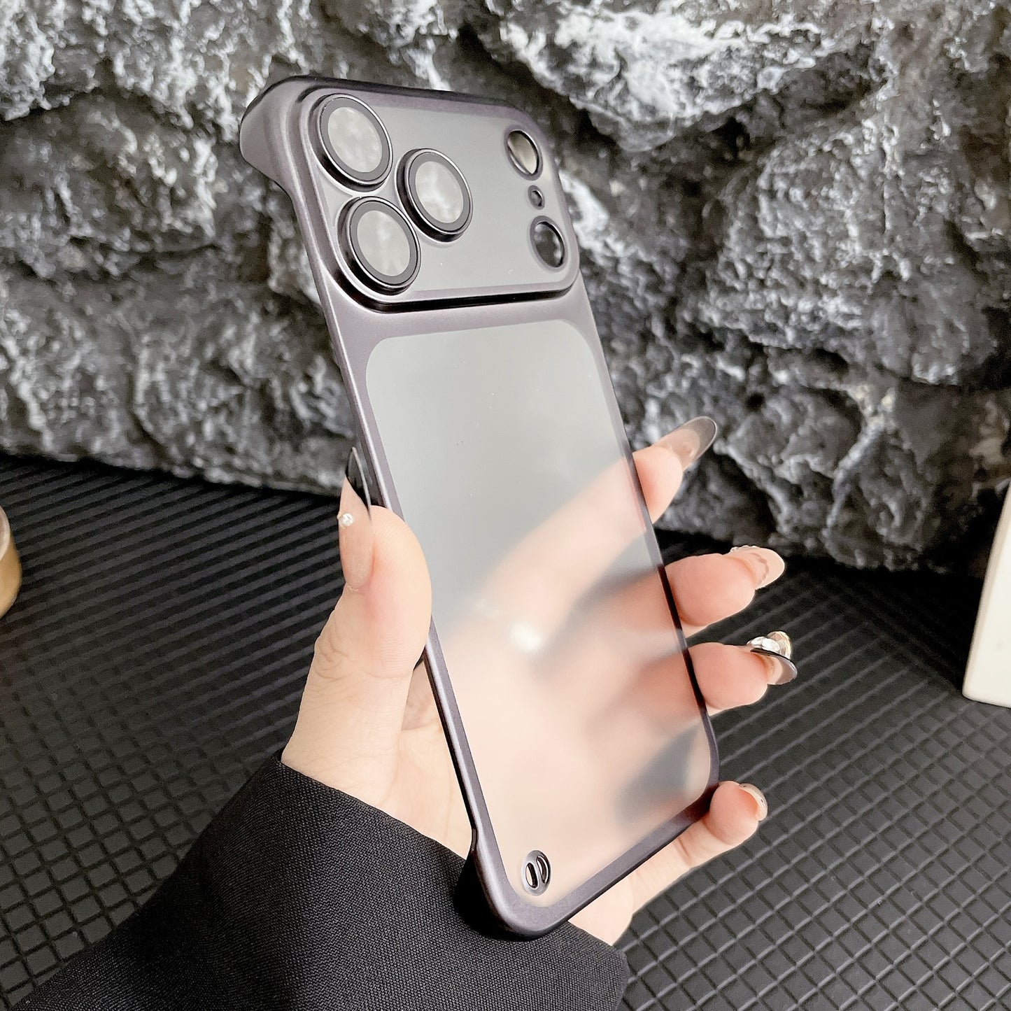 Frosted borderless ultra-thin iPhone case