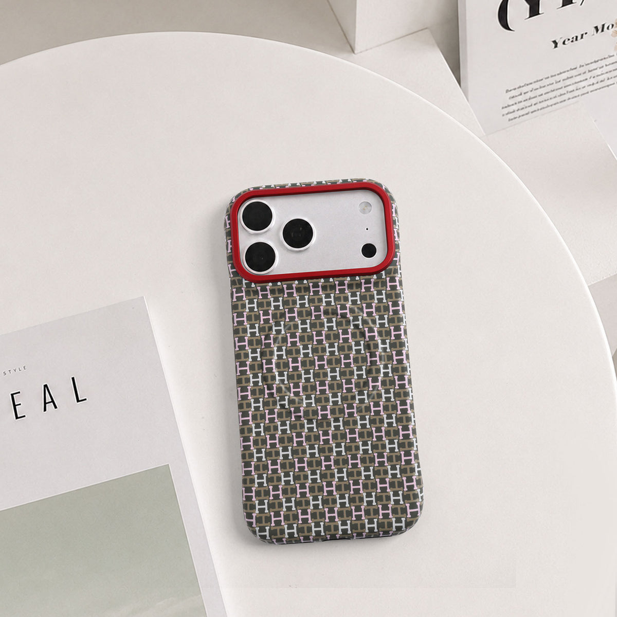 Simple solid color leather magnetic frameless Apple phone case