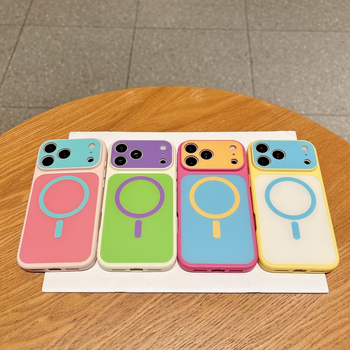 Dopamine-enhancing color-blocking magnetic Apple phone case
