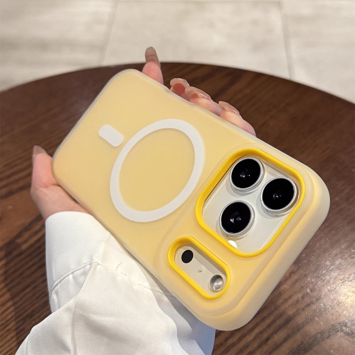 Dopamine jelly magnetic Apple phone case
