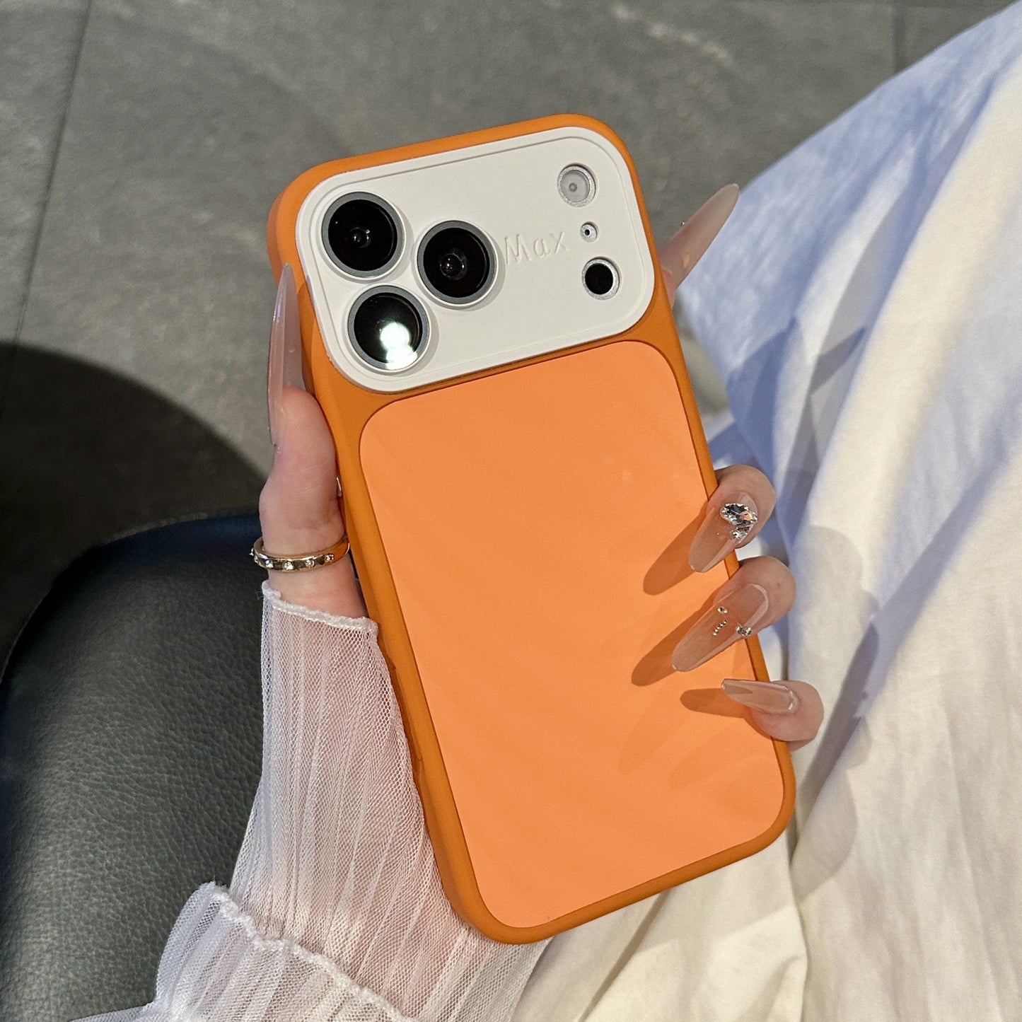 Flowing ripple frosted Apple phone case