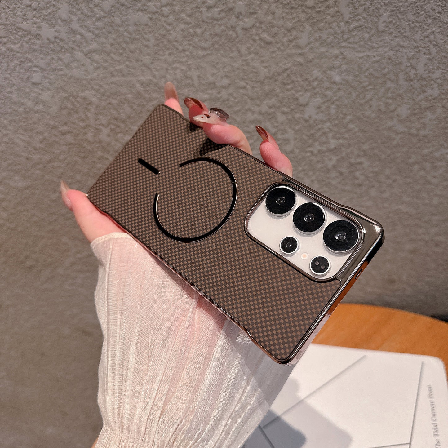 Frameless Kevlar Anti-drop Magnetic Samsung Phone Case
