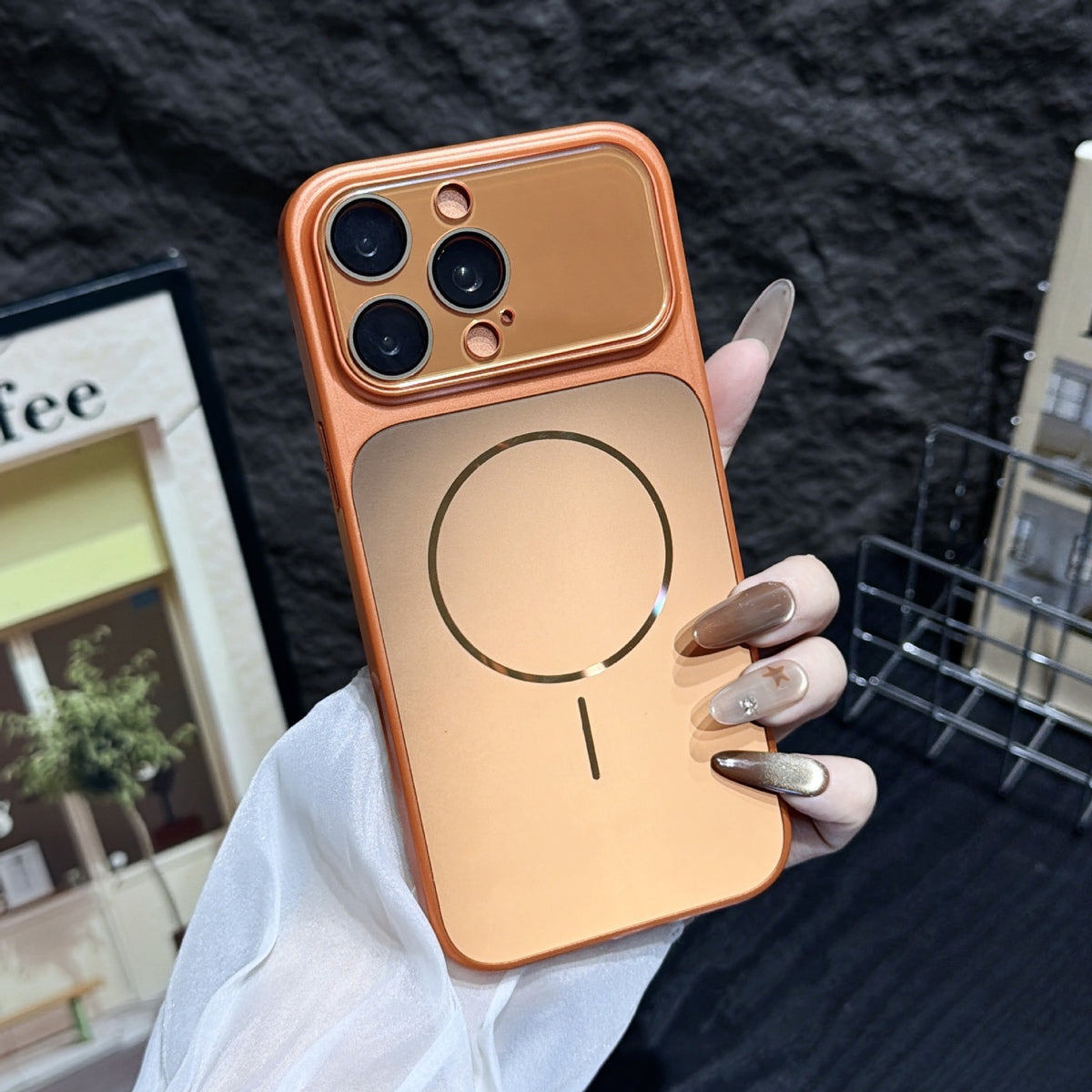 Flowing Light Thin Circle Magnetic Apple Phone Case