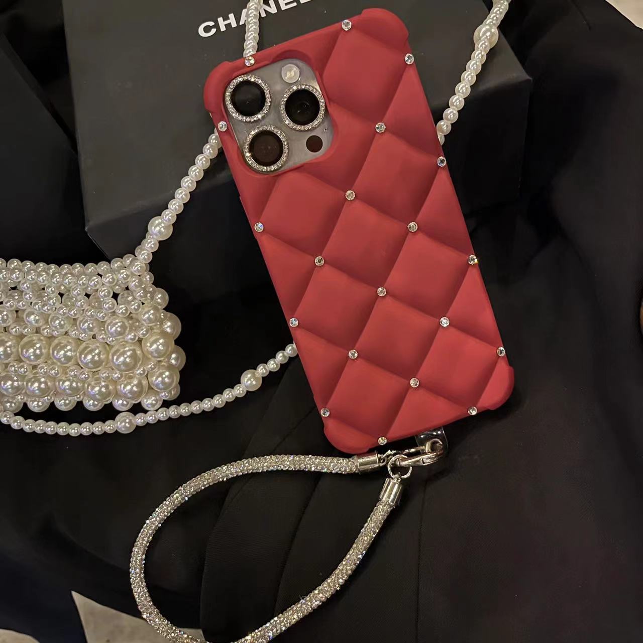 Luxury Skin-like Rhinestone Apple Phone Case