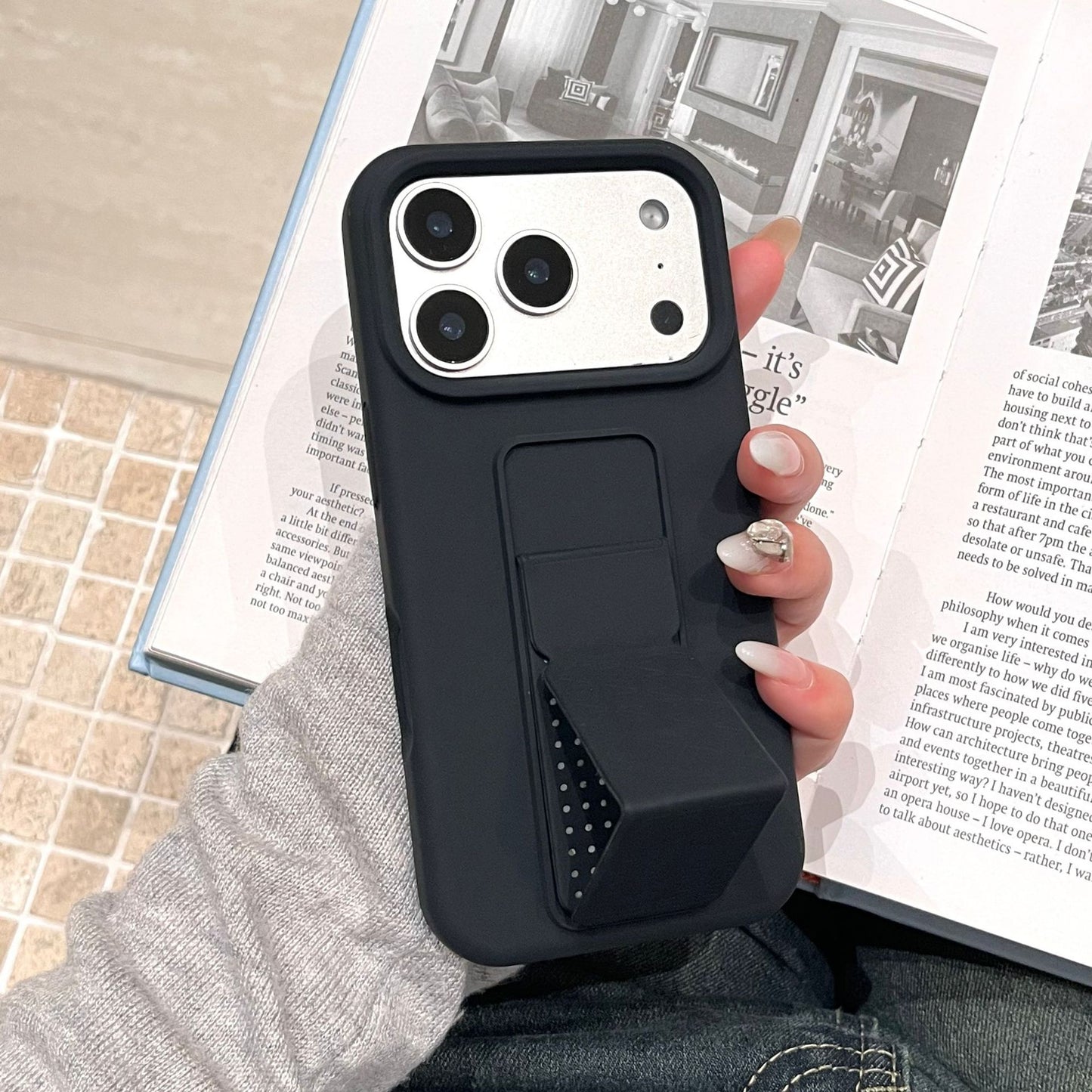 iPhone Case with Integrated Foldable Stand