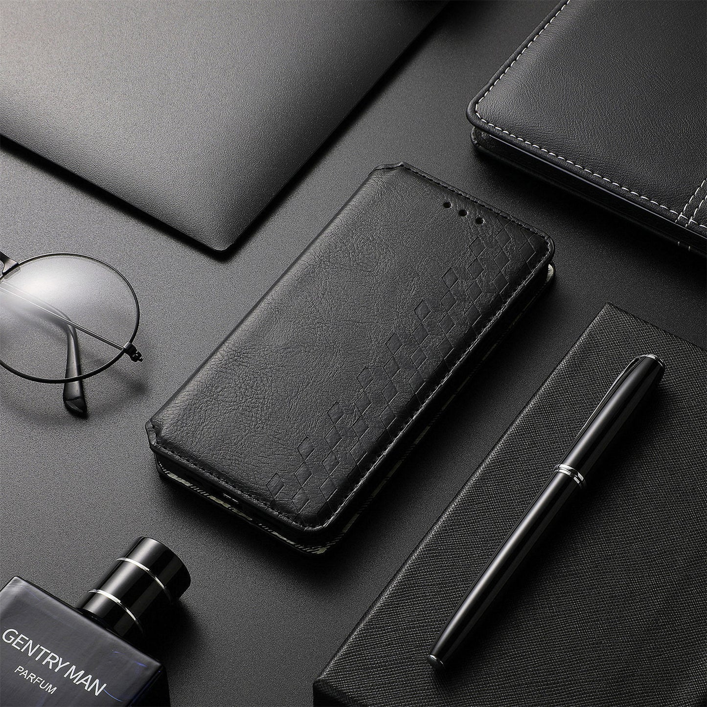 Diamond-shaped flip leather case with magnetic attachment for Apple iPhones