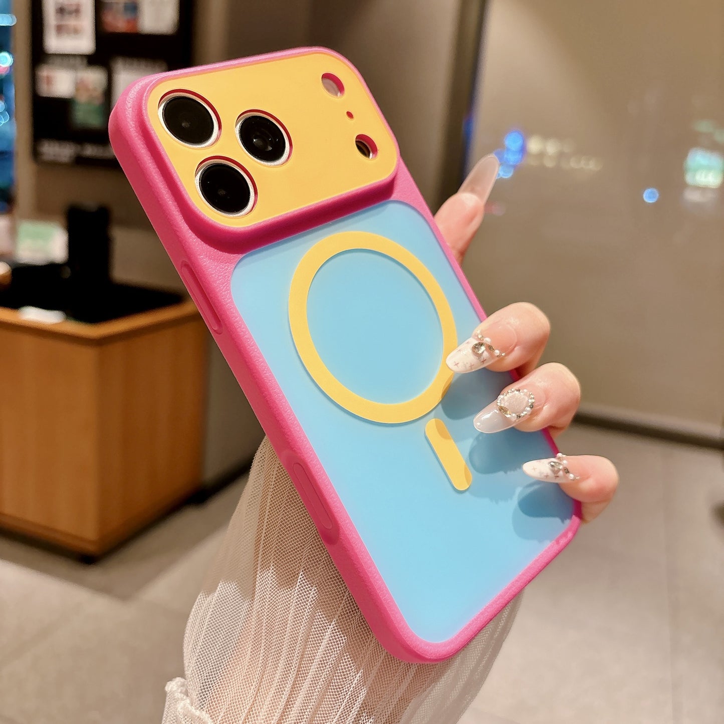 Dopamine-enhancing color-blocking magnetic Apple phone case