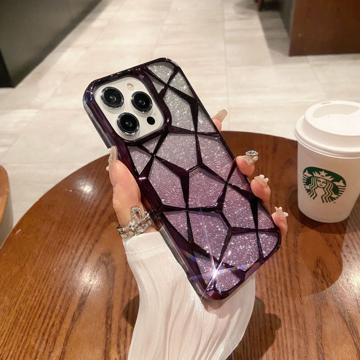 Electroplated diamond-patterned gradient glitter Apple phone case