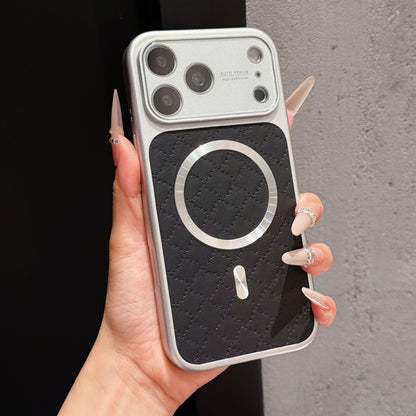 Diamond-patterned magnetic Apple phone case