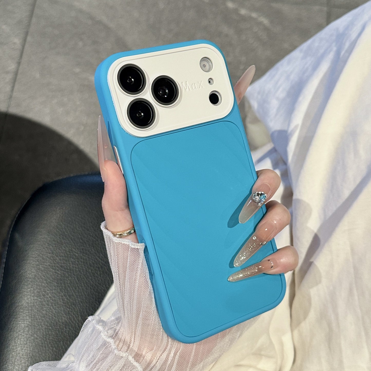 Flowing ripple frosted Apple phone case