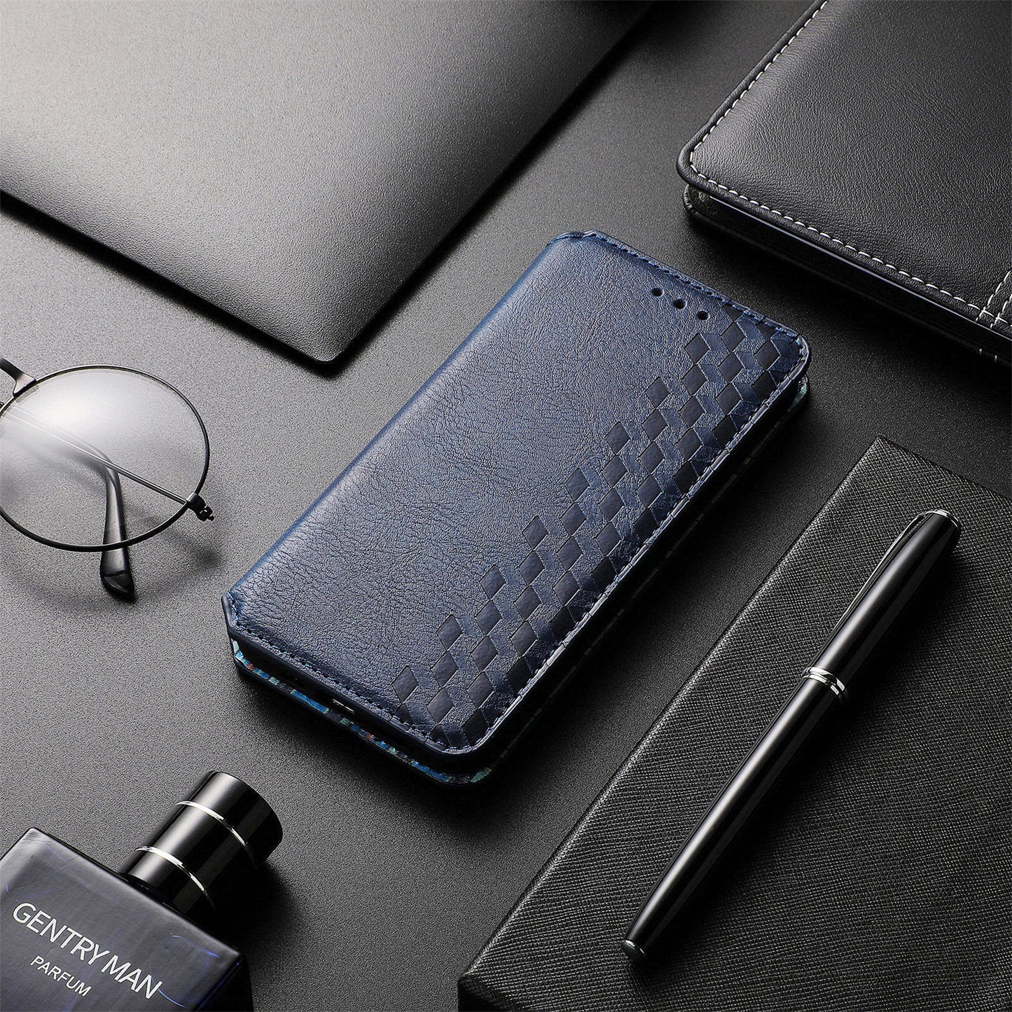 Diamond-shaped flip leather case with magnetic attachment for Apple iPhones