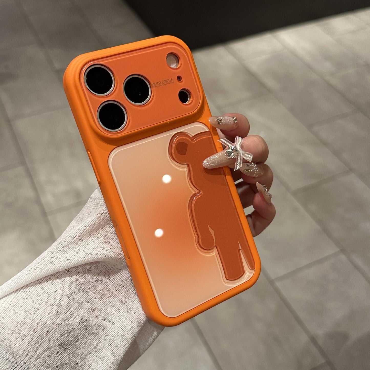 Gradient 3D Bear Apple Phone Case