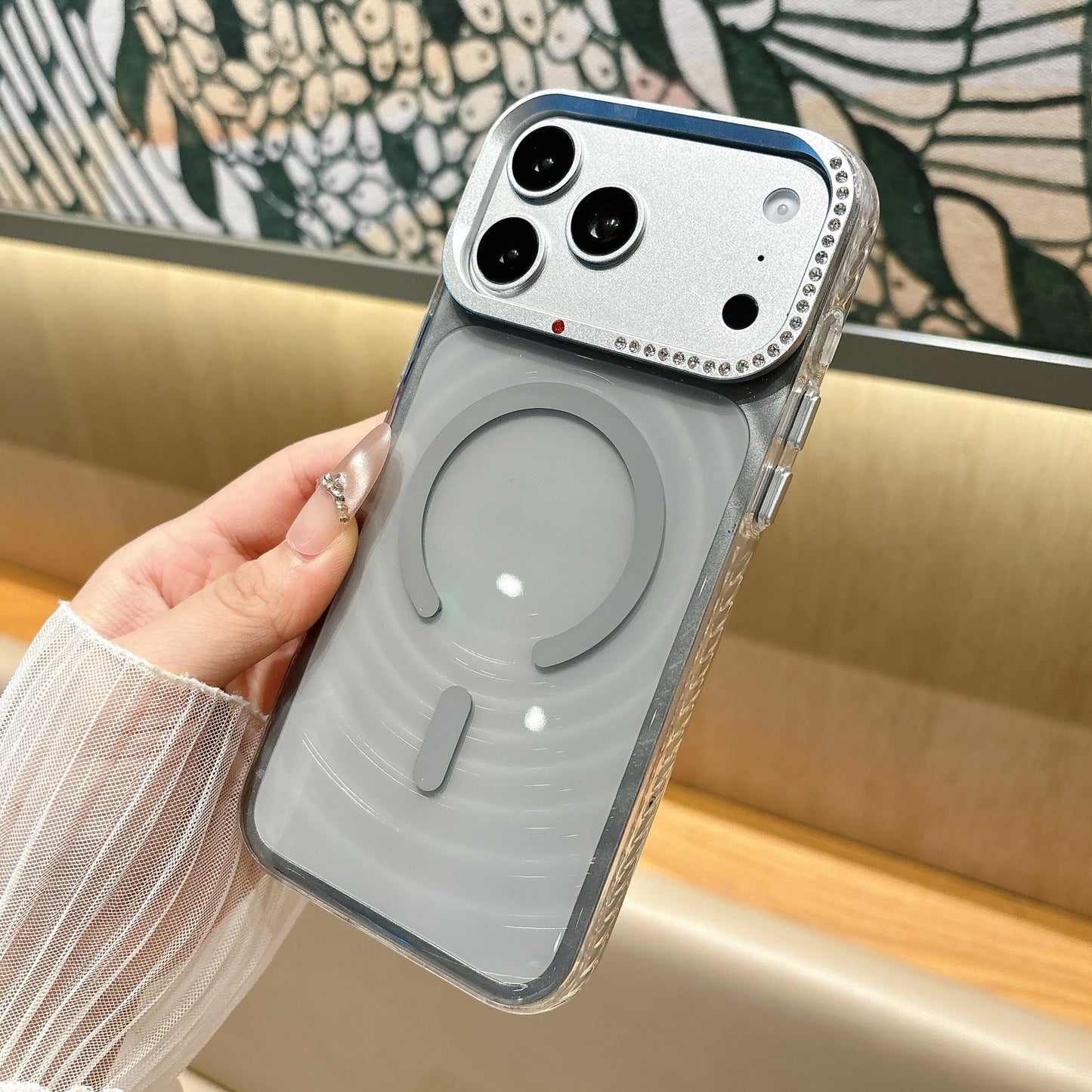 Rhinestone-studded ripple magnetic Apple phone case