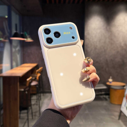 Instantly transform into a color-blocked Apple phone case