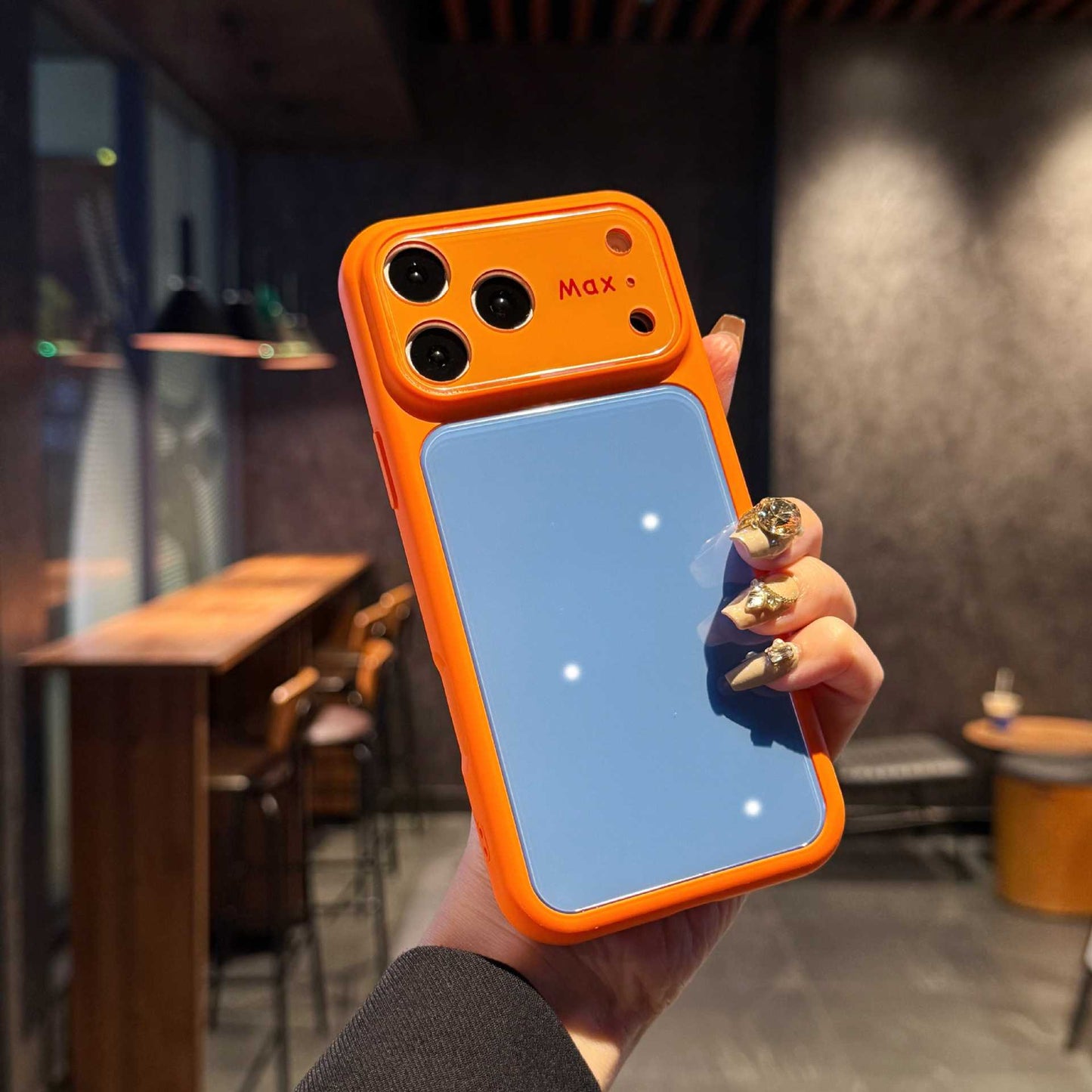 Instantly transform into a color-blocked Apple phone case