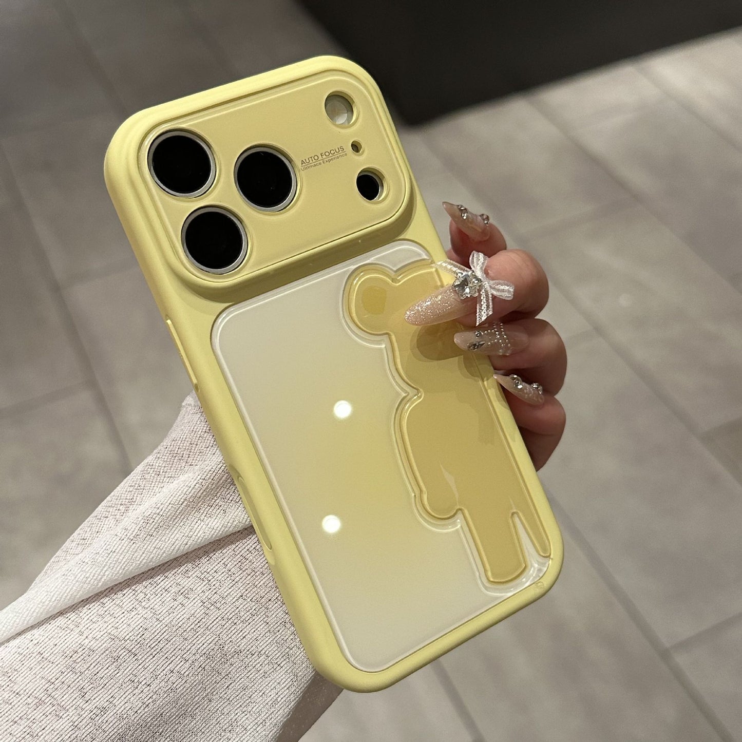 Gradient 3D Bear Apple Phone Case