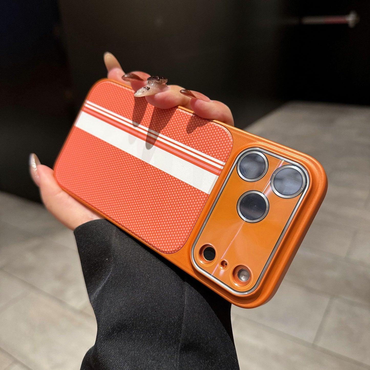 Textured Laser Lens Frame Apple Phone Case